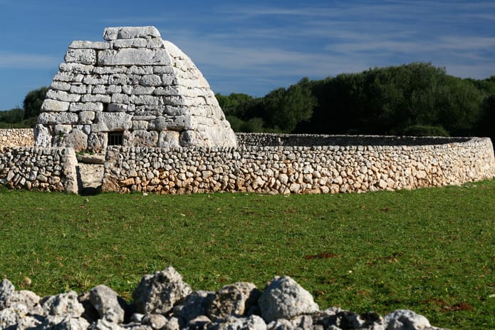 Naveta d'Es Tudons