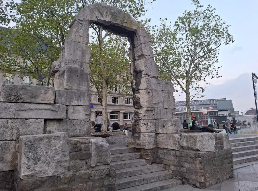 Romans' Northern Gate