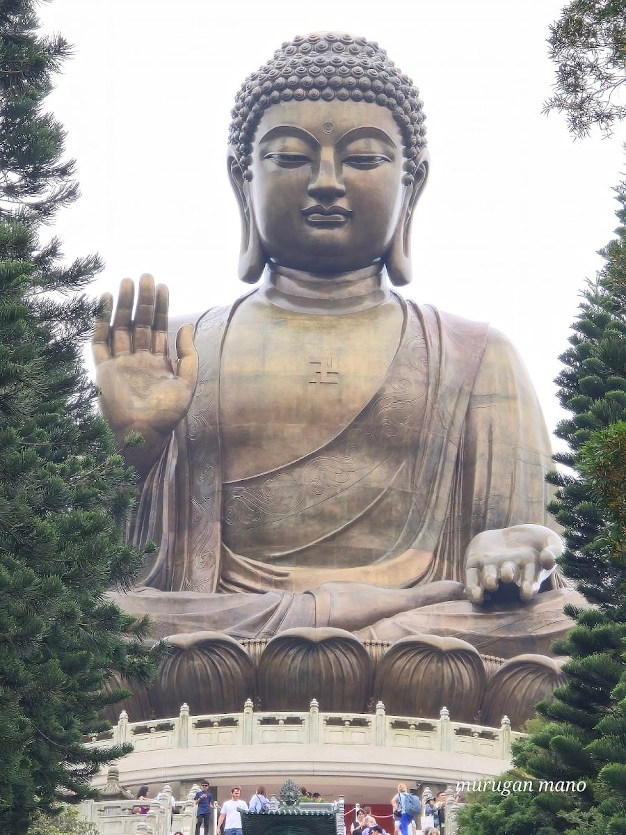 Tian Tan Buddha