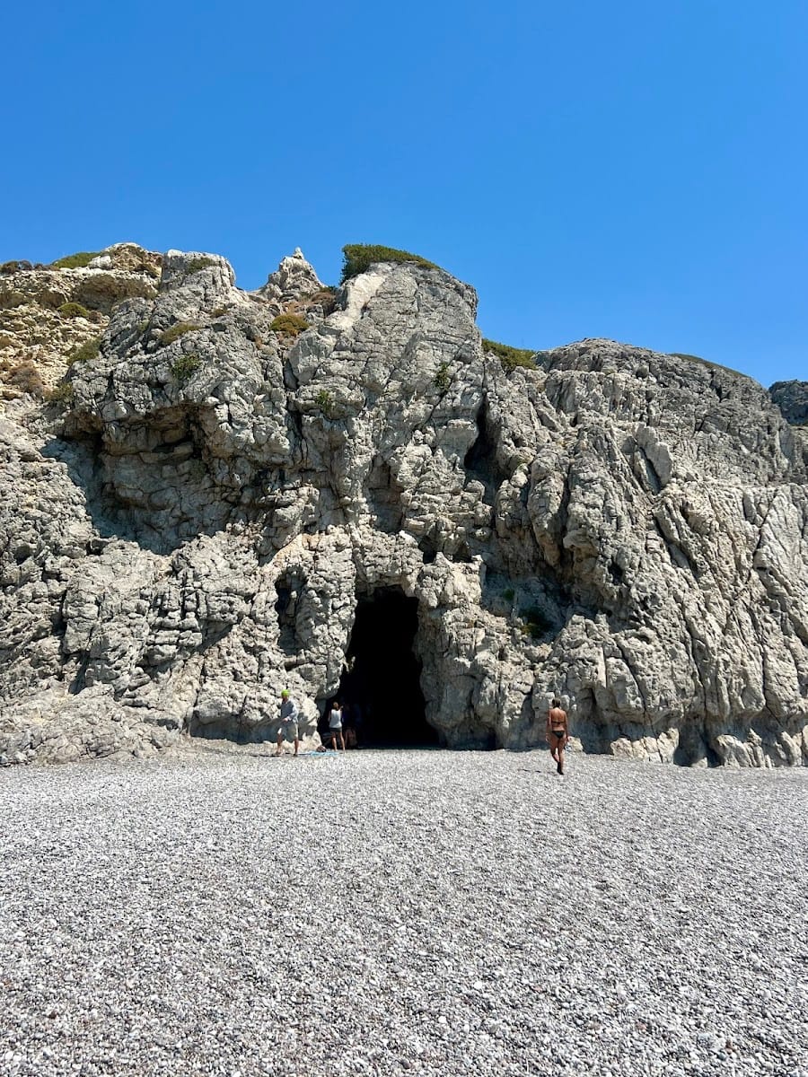 Traganou Caves