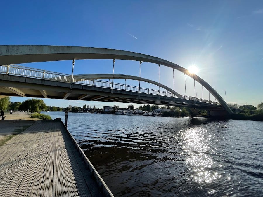 Walton Bridge
