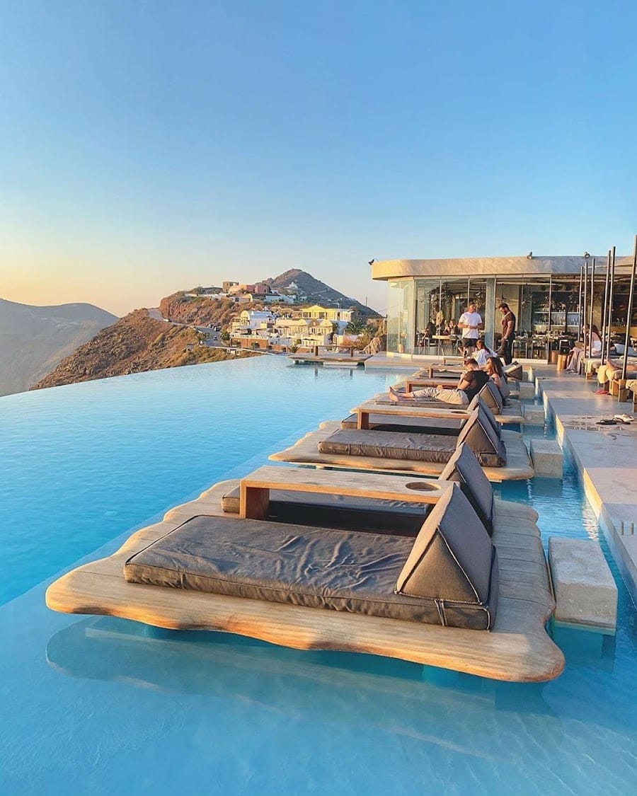 Cavo Tagoo Santorini