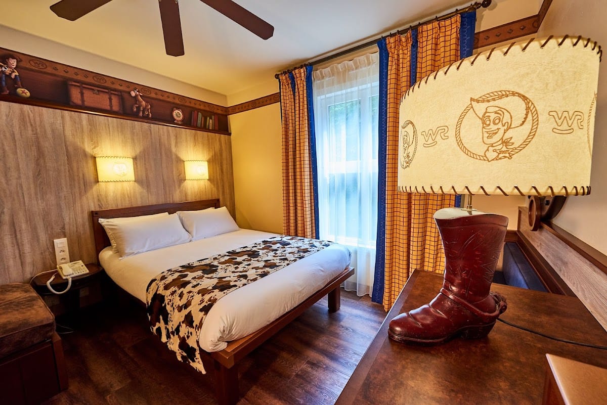 Disney's Hotel Cheyenne photo 2