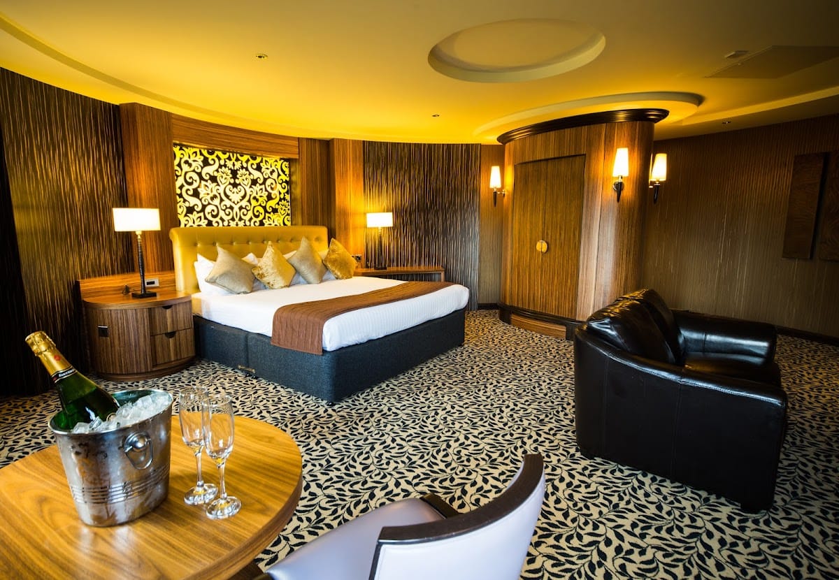 Drayton Manor Hotel photo 4