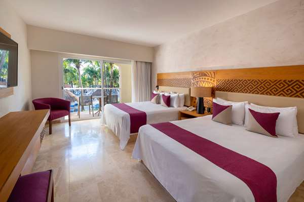 Viva Azteca by Wyndham, A Trademark All Inclusive Resort photo 2