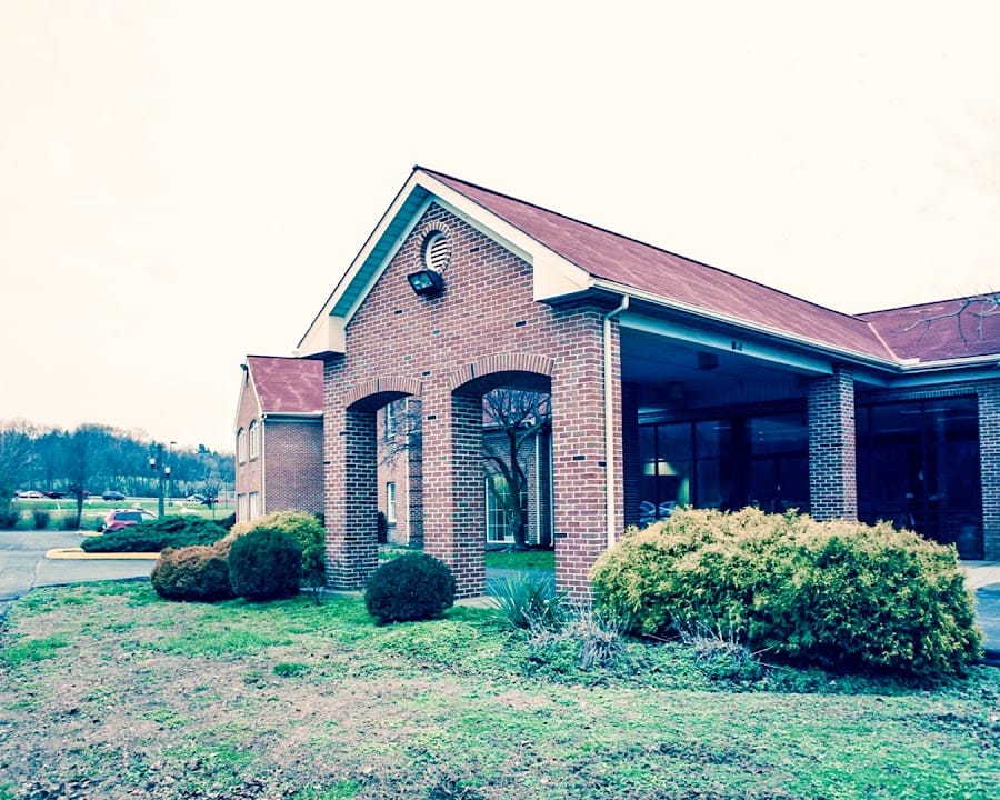 Days Inn & Suites by Wyndham Lancaster Amish Country