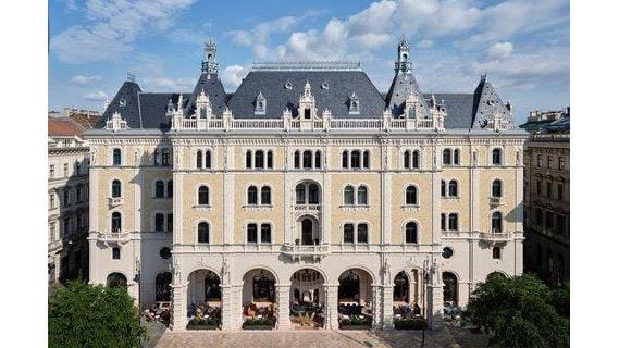 W Budapest