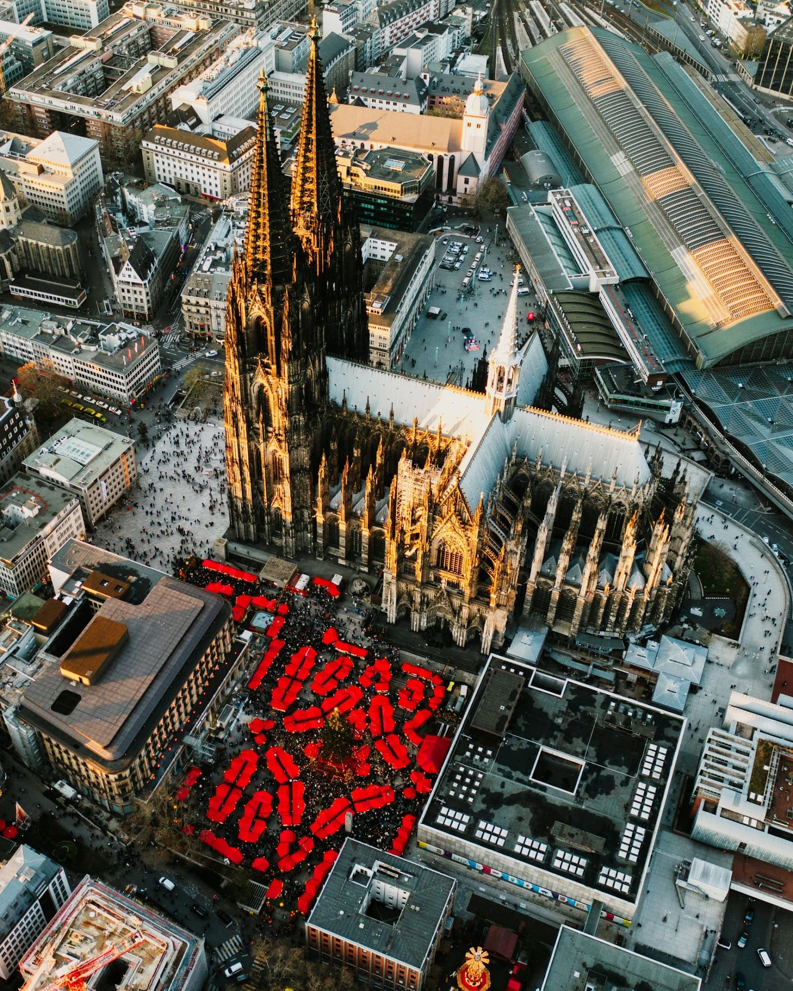 Cologne Christmas Markets: 7 markets in one walkable city, all near the Cathedral 1