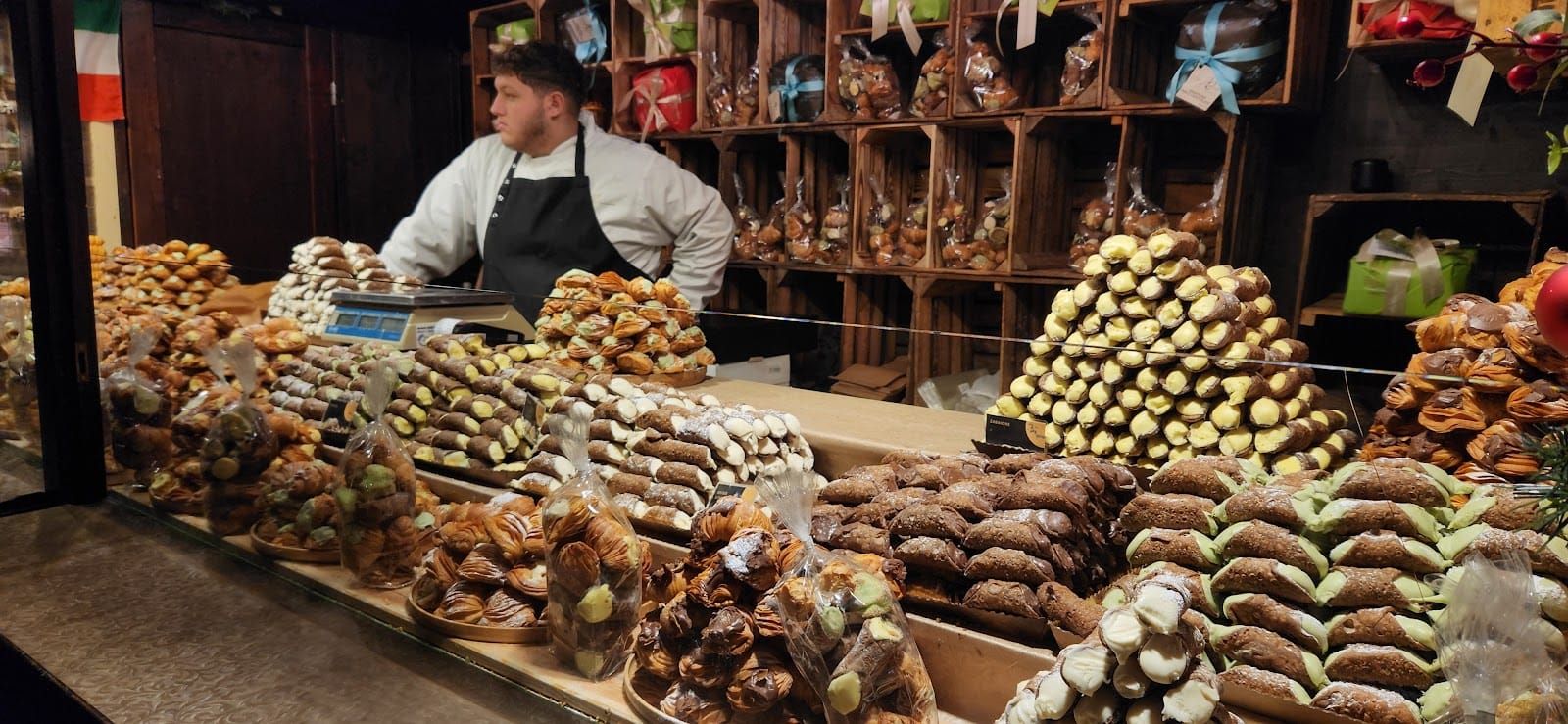 Cologne Christmas Markets: 7 markets in one walkable city, all near the Cathedra — photo