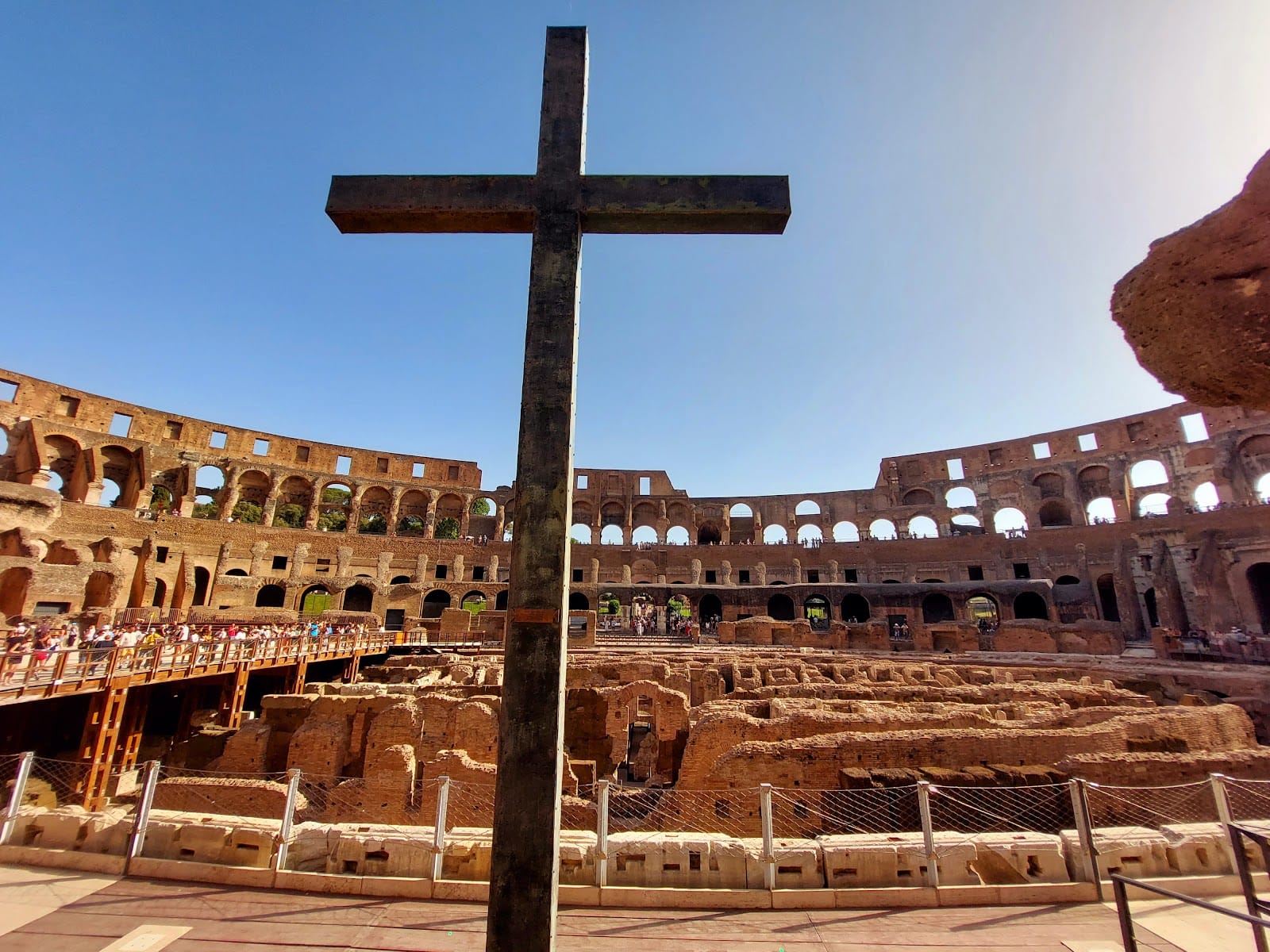 Watch Gladiators where they actually fought — the Colosseum after dark — photo