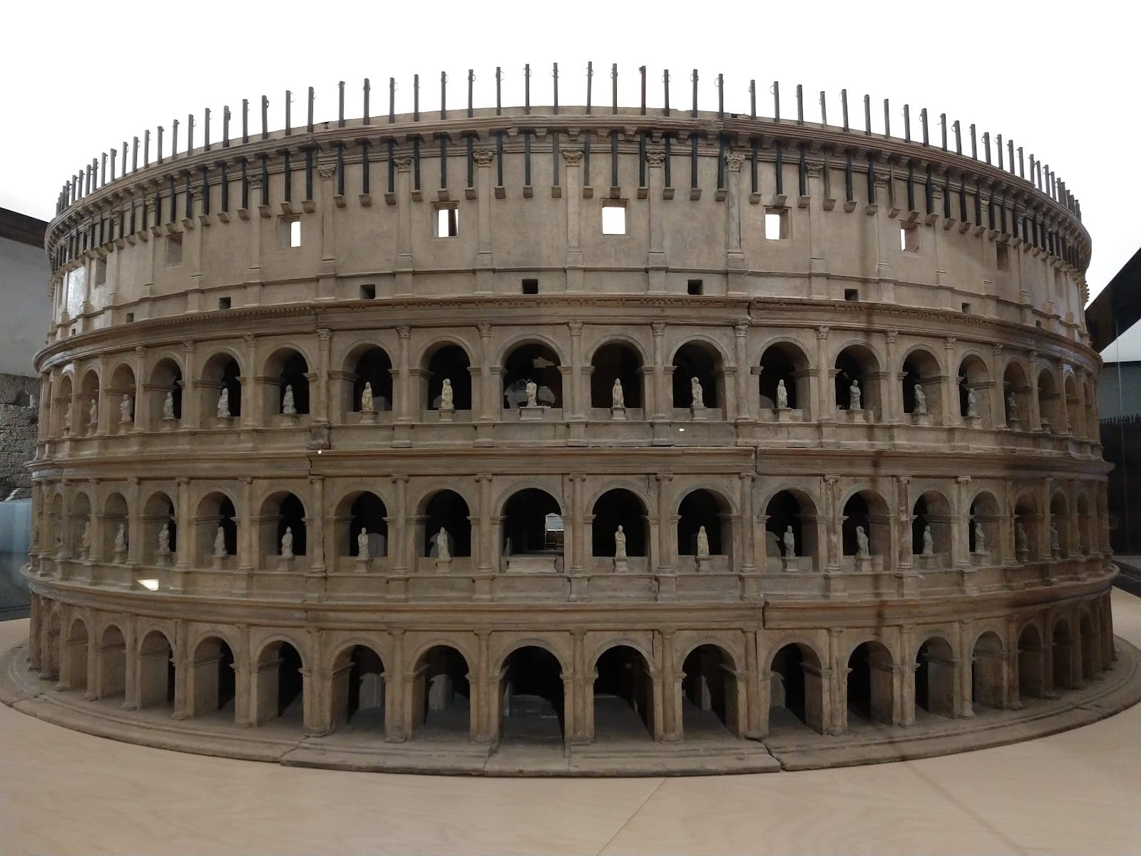 Watch Gladiators where they actually fought — the Colosseum after dark — photo