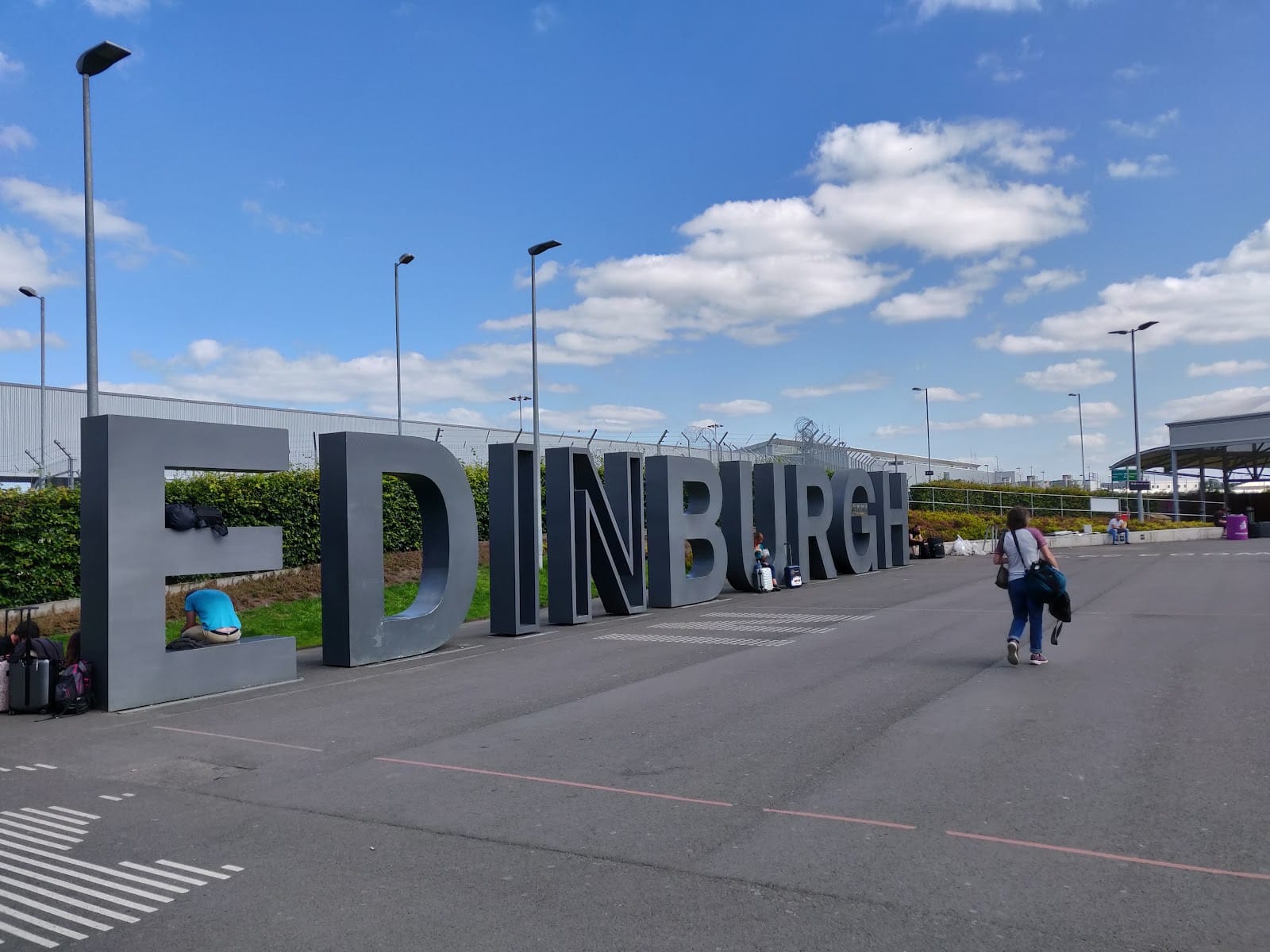 Cheap holidays from Edinburgh Airport: best deals + destinations — photo