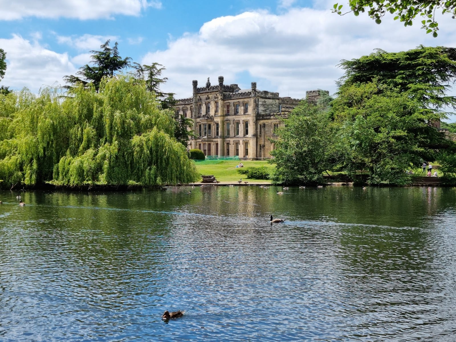 GirlyPop Fest at Elvaston Castle, Derby – Pop tributes in the grounds — photo