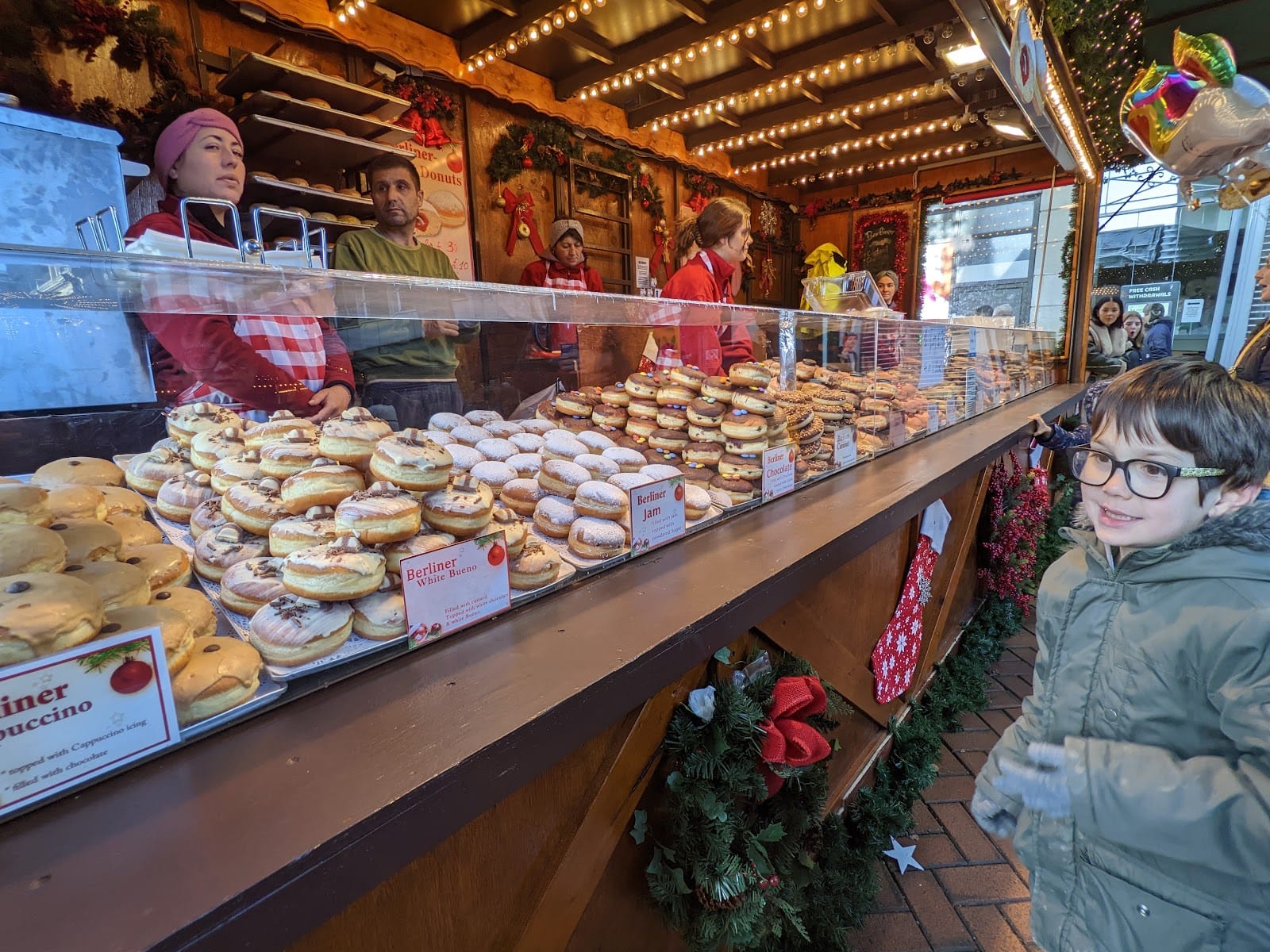 Birmingham Frankfurt Christmas Market: Europe's largest authentic German market — photo