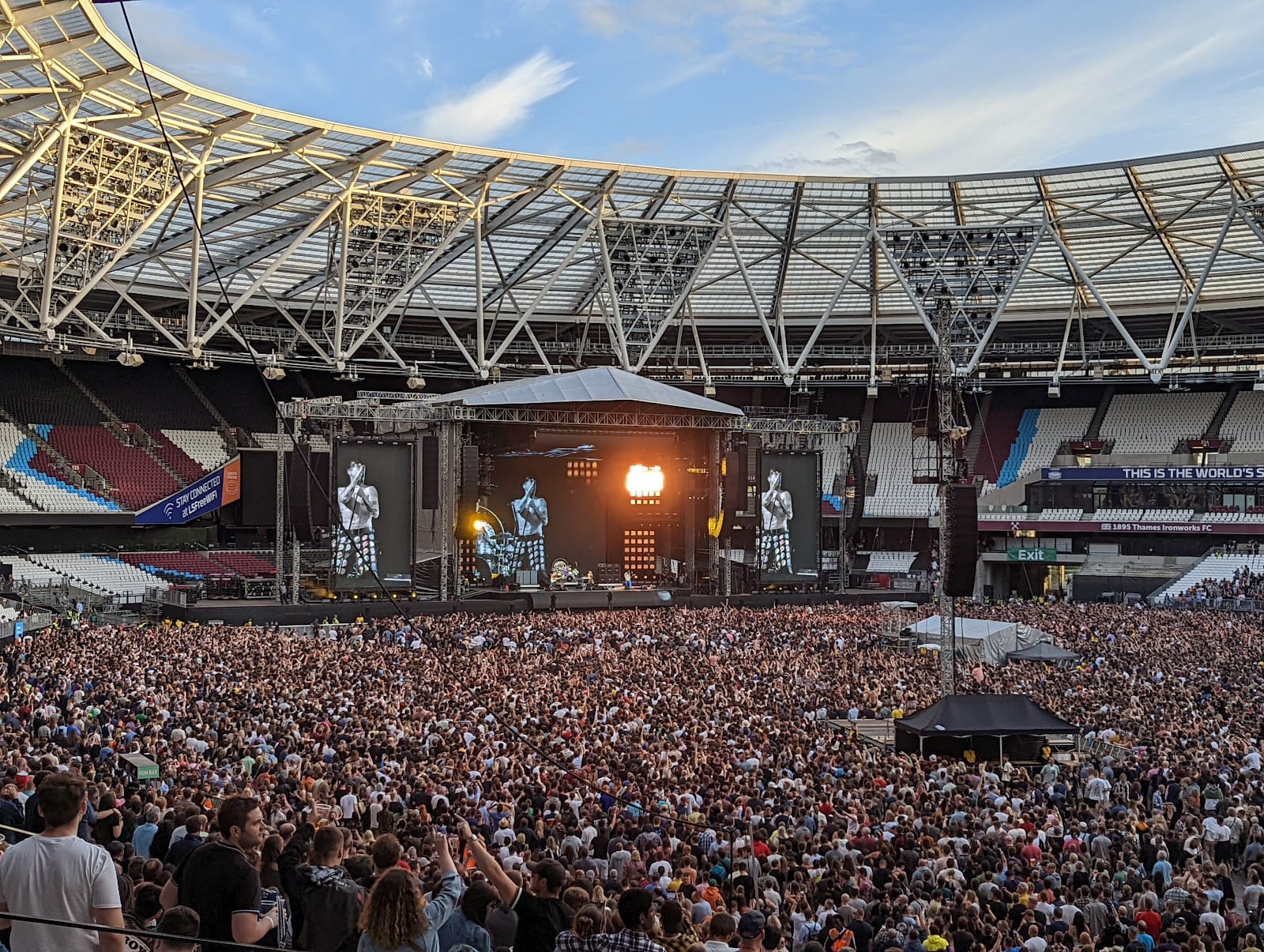 West Ham at London Stadium: Your East London matchday guide — photo