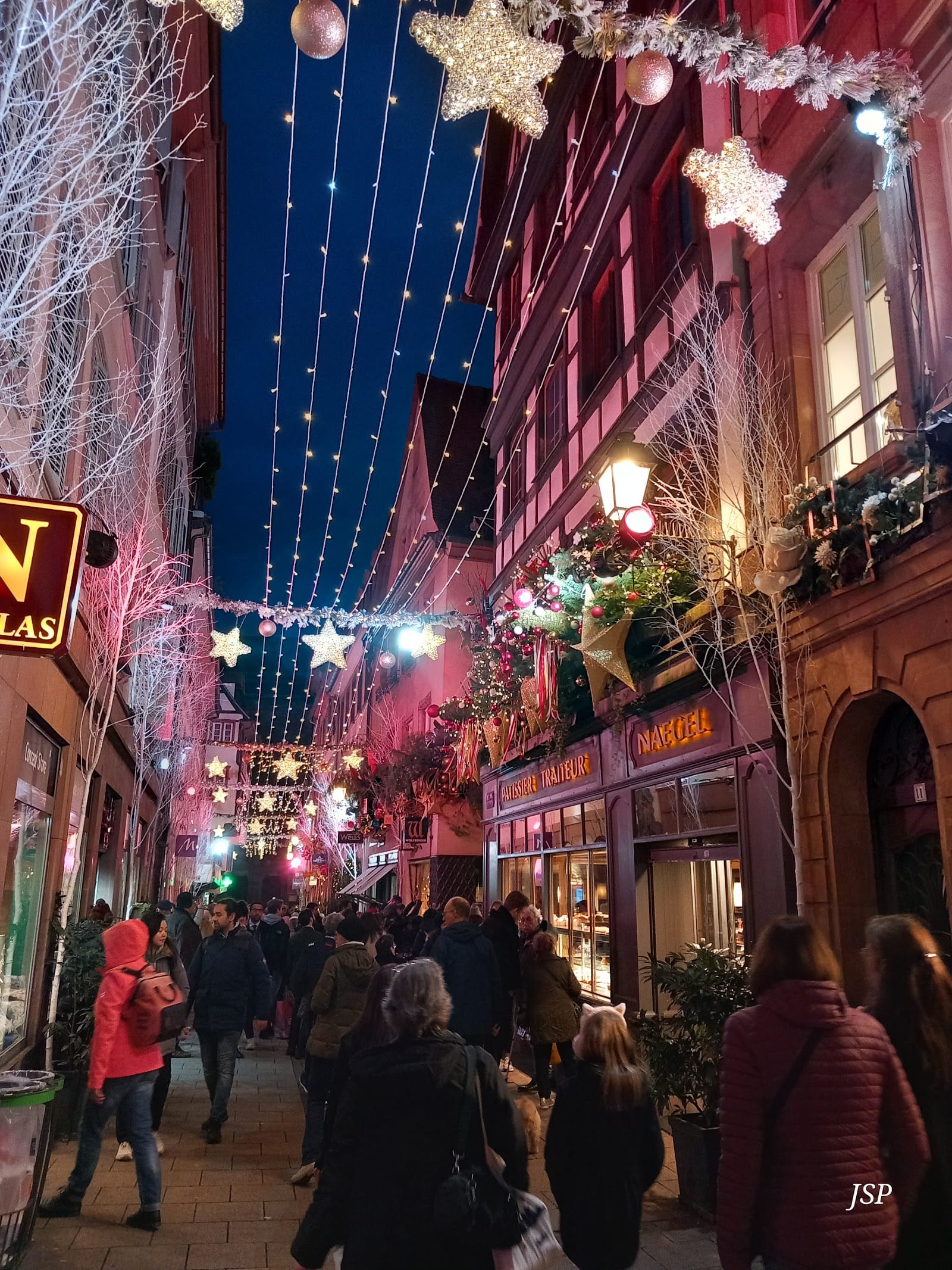 Strasbourg Christmas Market: the original (since 1570) and still the best — photo