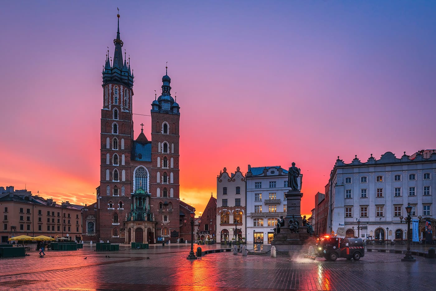 Krakow Christmas Market: under £200 all-in for a long weekend — photo