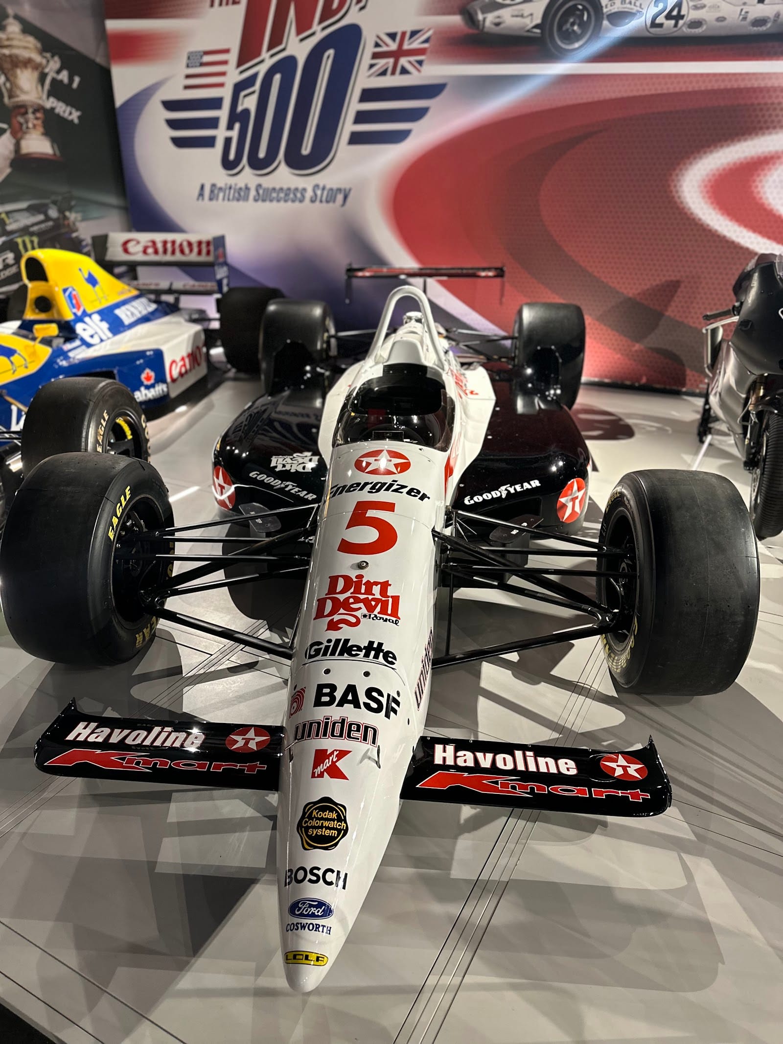 Silverstone F1 British Grand Prix 2026: tickets, hotels, weekend playbook — photo