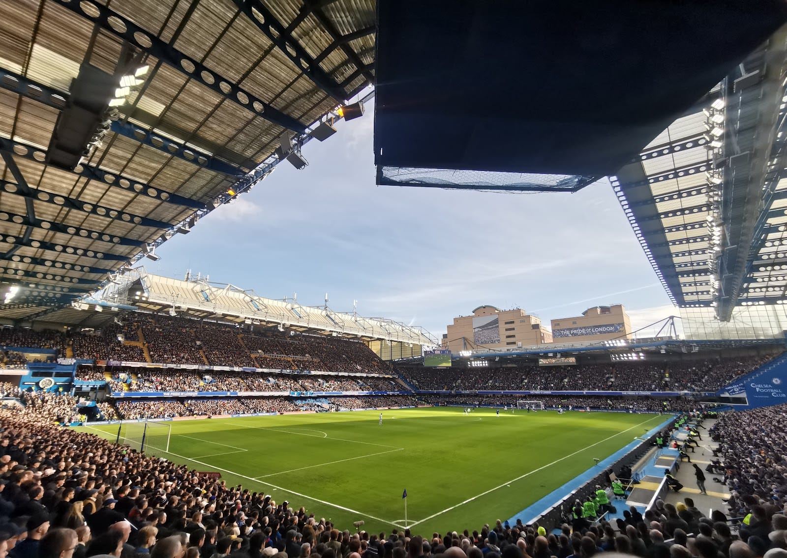 Chelsea at Stamford Bridge: Your London away-day guide — photo