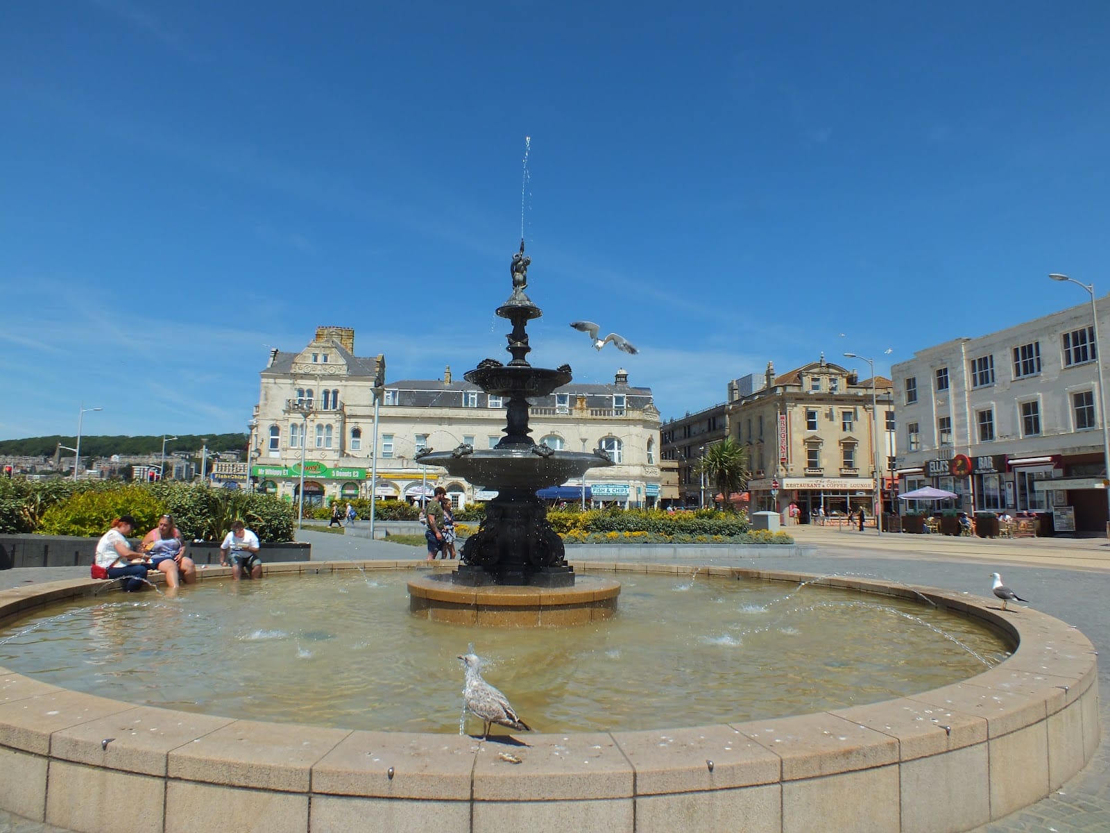 Summer Fest at the Beach, Weston-Super-Mare: 6–7 June 1