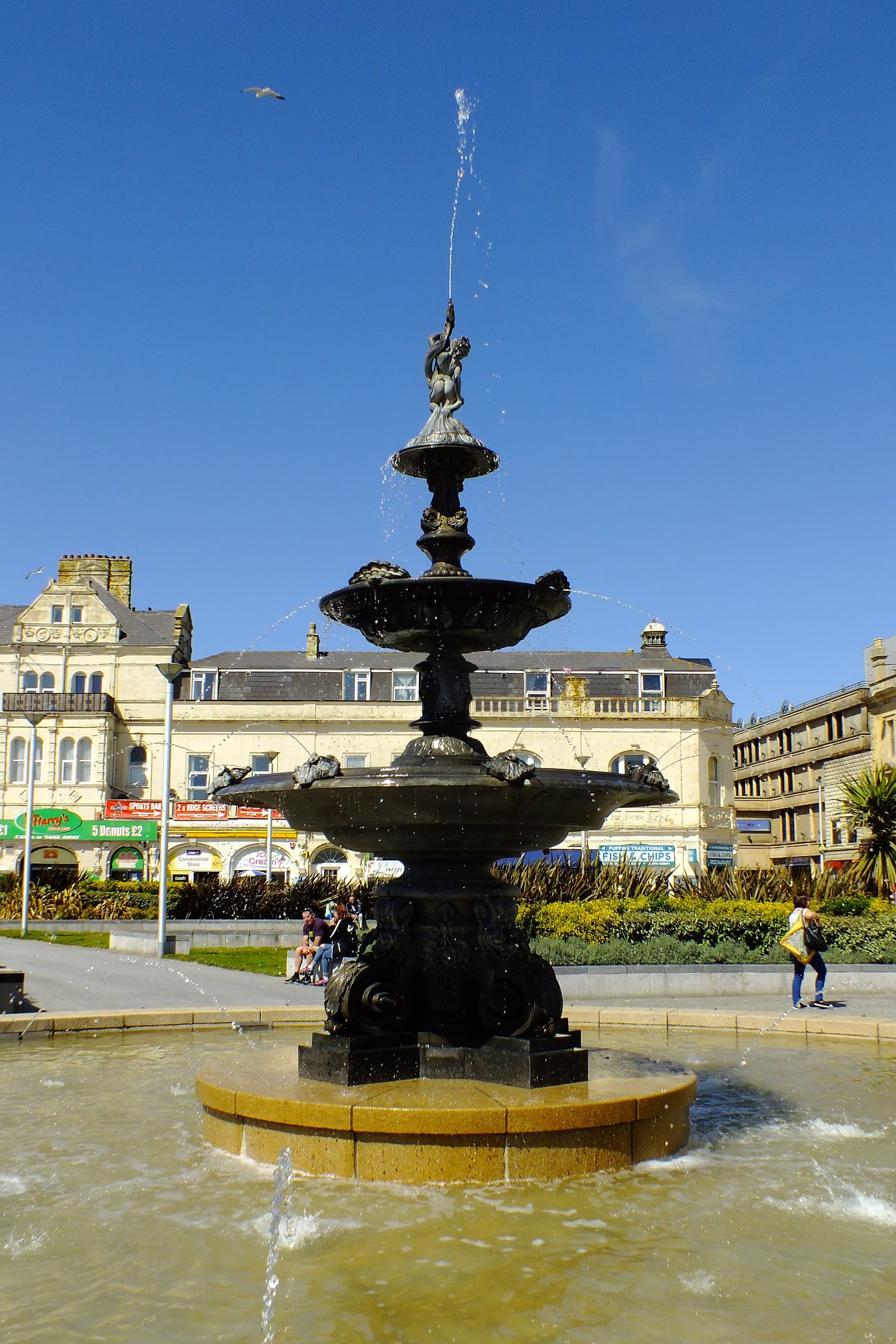 Summer Fest at the Beach, Weston-Super-Mare: 6–7 June — photo