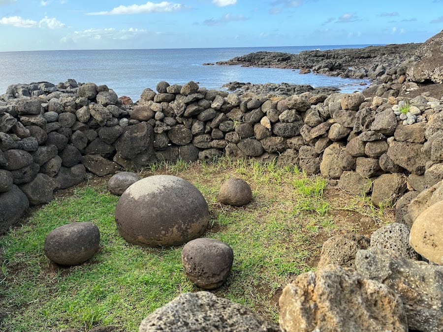 Ahu Te Pito Kura