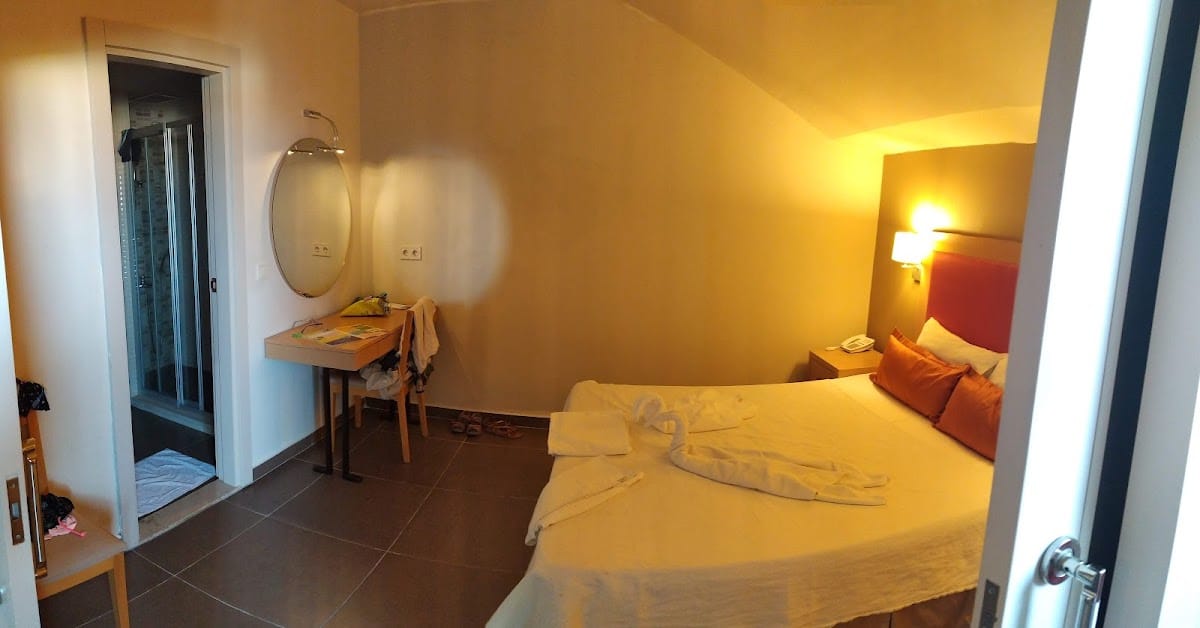 Kentia Suites photo 2