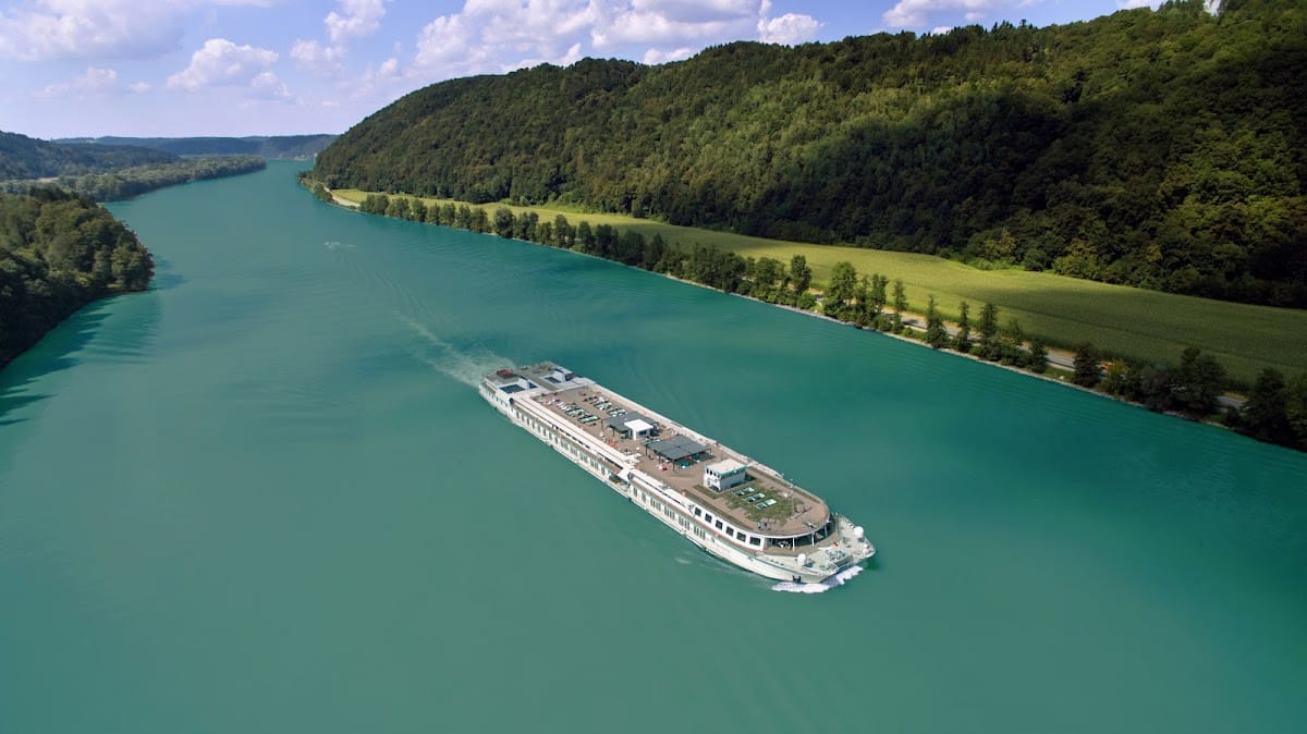 Riverside Luxury Cruises photo 4