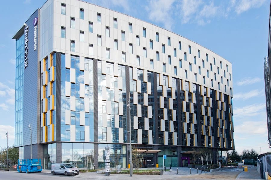 Premier Inn Manchester Salford Media City hotel