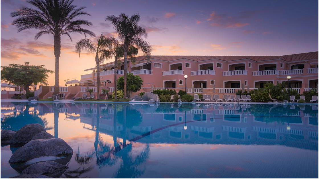 Winter sun on a budget: cheapest warm escapes Nov–Feb 2026 1