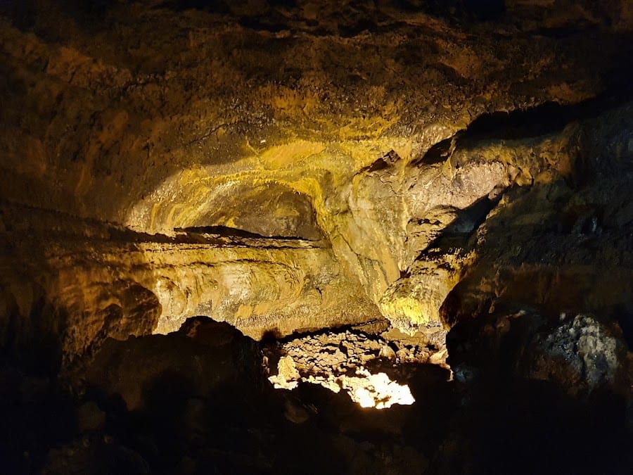 Gruta do Carvão - Monumento Natural