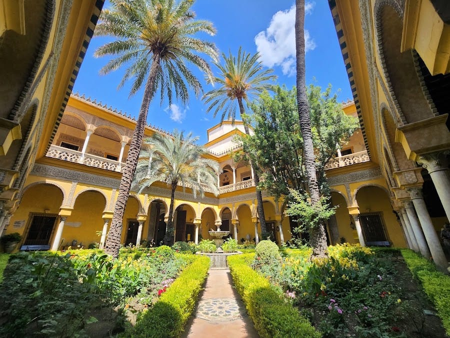 Palacio de las Dueñas