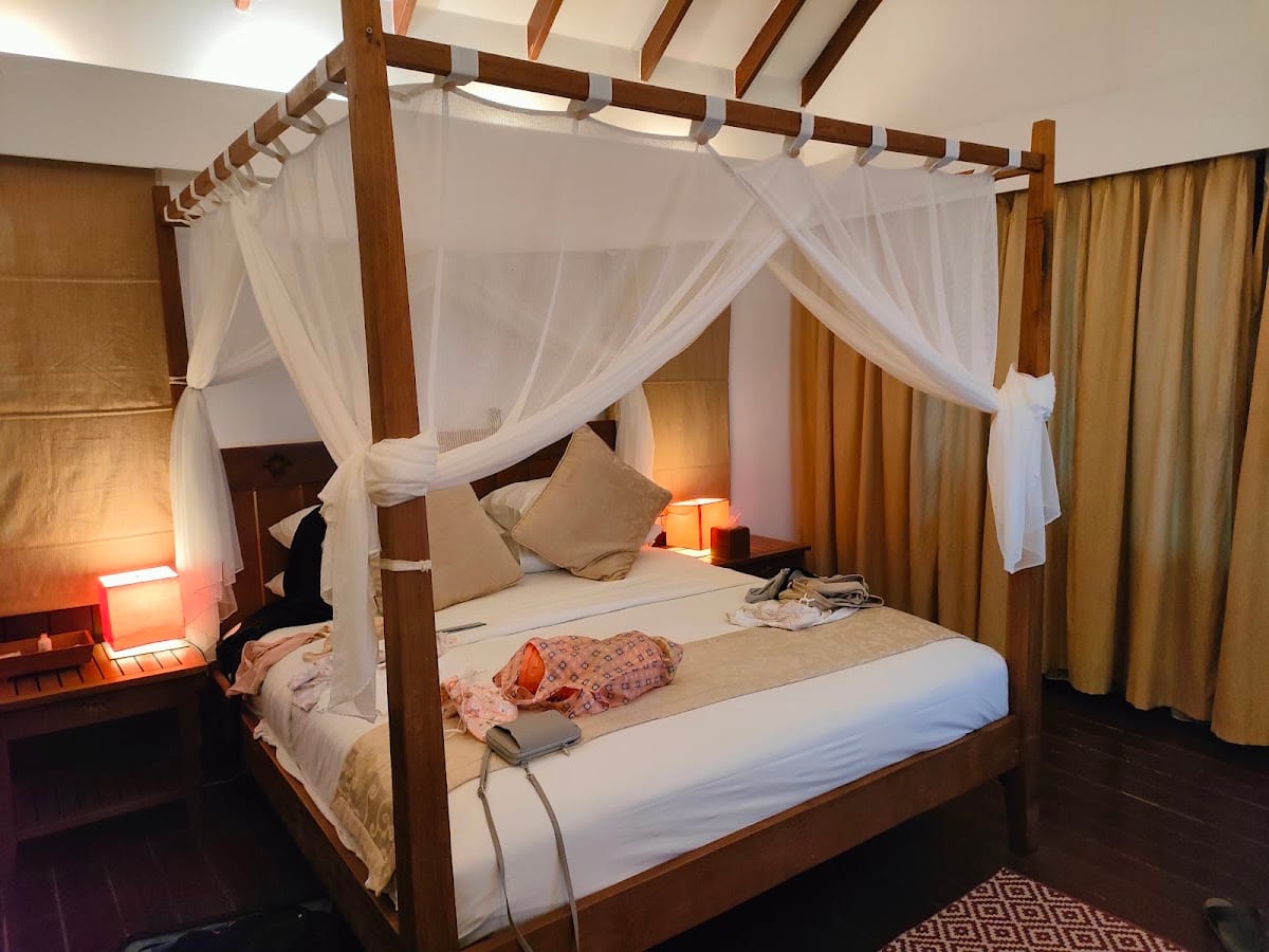 Medhufushi Island Resort photo 2