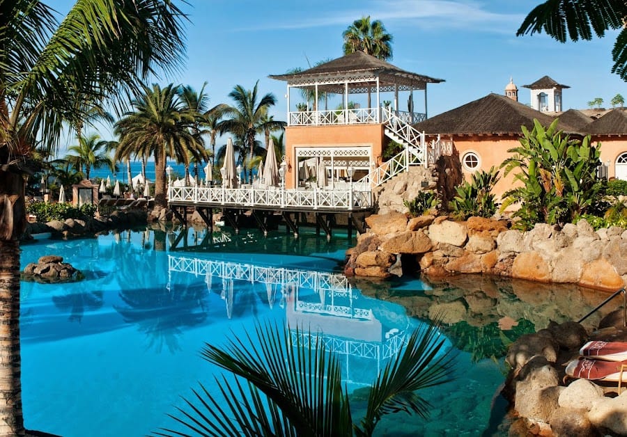 Gran Hotel Bahía del Duque Resort