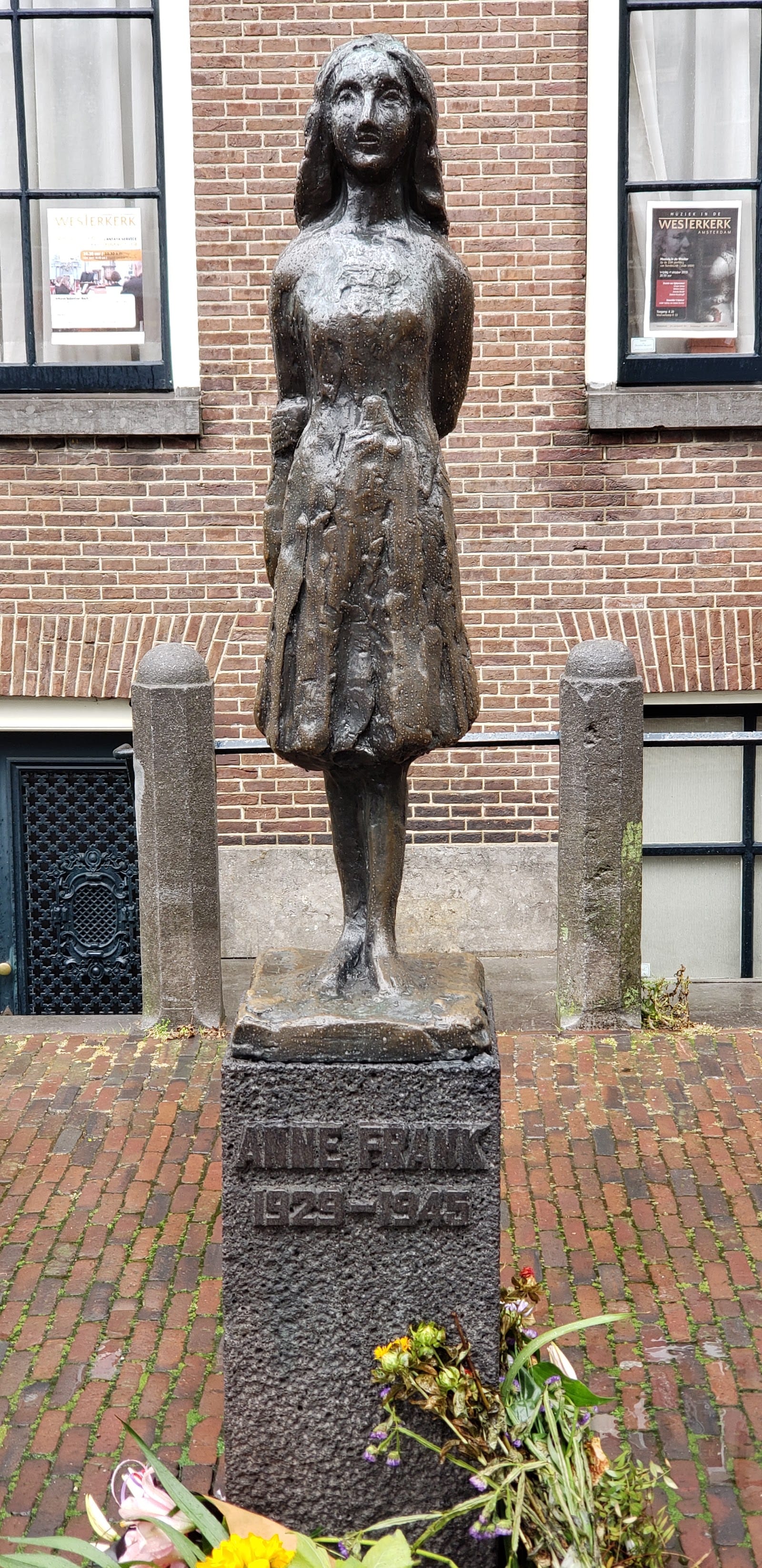 Anne Frank House Tickets: How to Book (Official Site Only) — photo