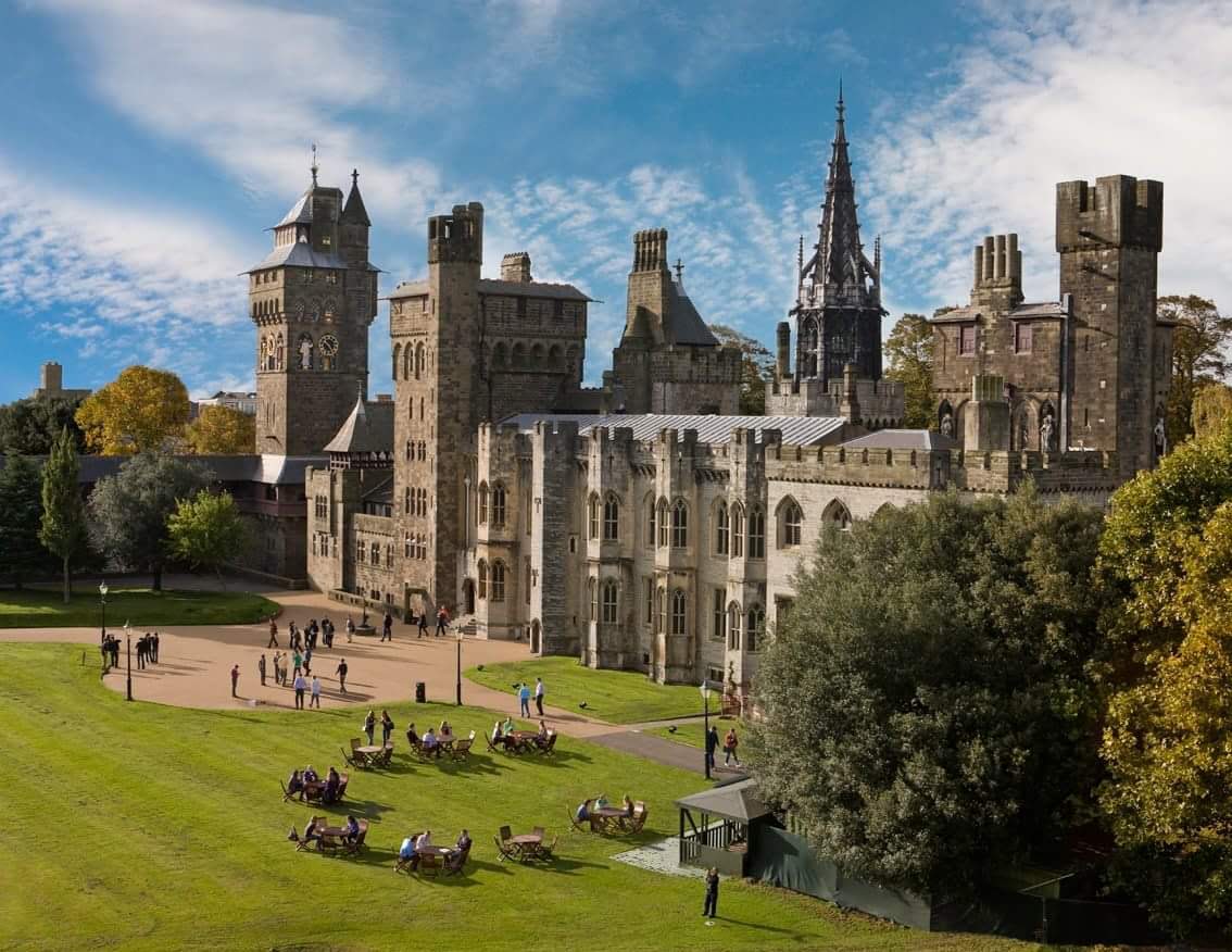 Cardiff Castle Tickets: What to Know Before You Go — photo