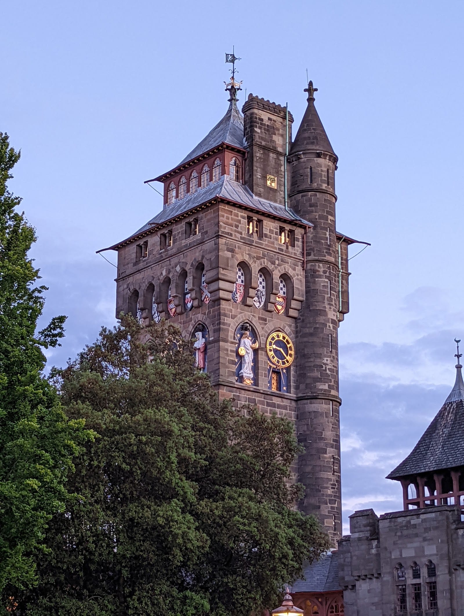 Cardiff Castle Tickets: What to Know Before You Go — photo