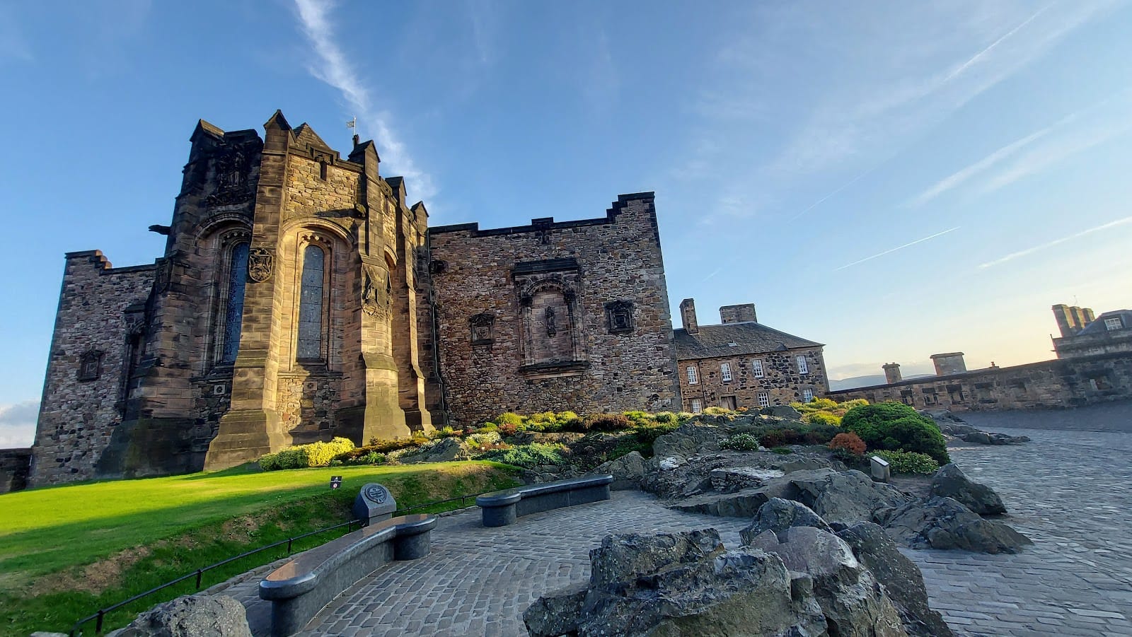 Edinburgh Castle Tickets: What to Know Before You Go — photo