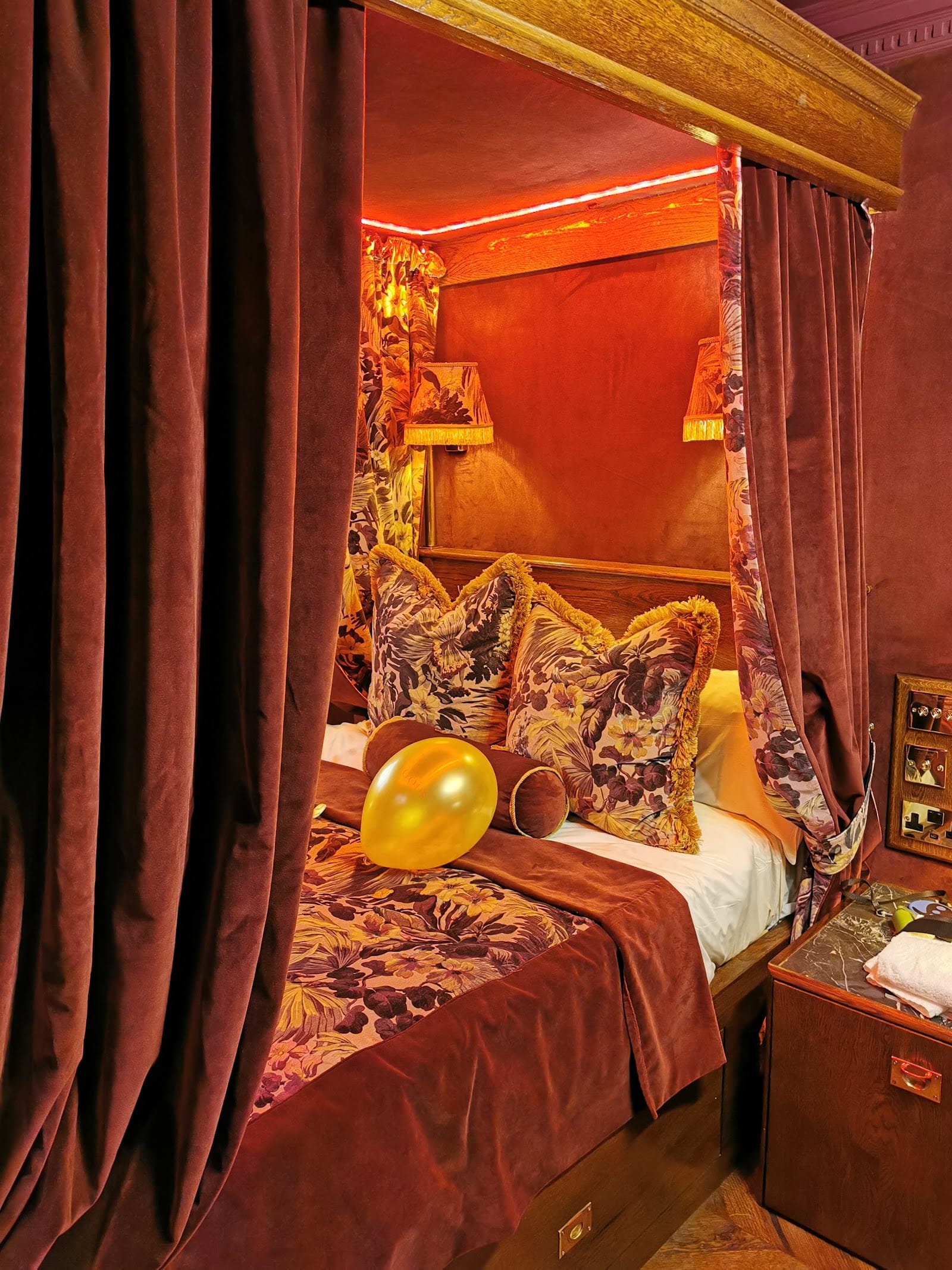Where to Stay in Edinburgh: Best Areas & Hotels — photo