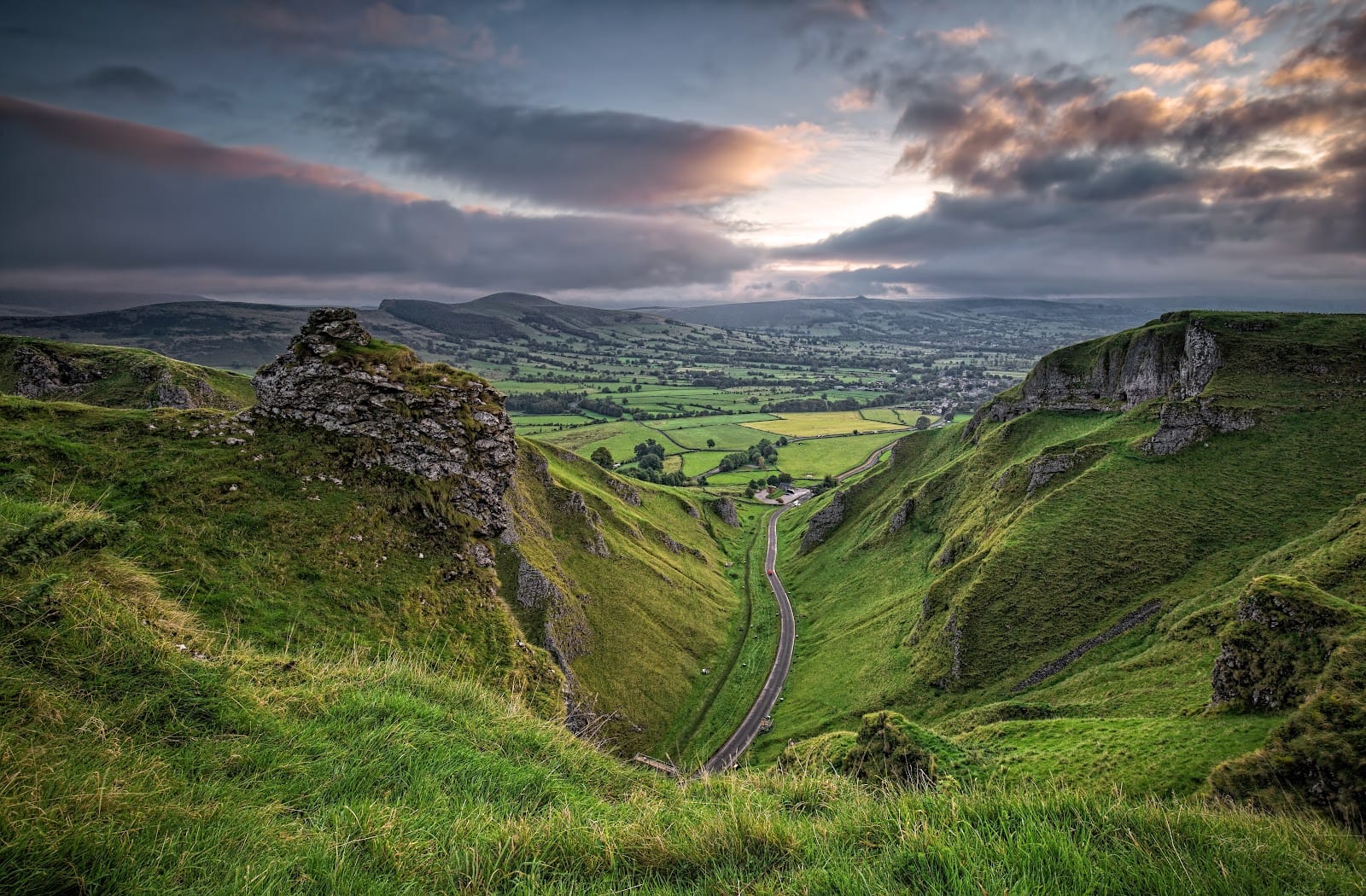 Best Days Out With Kids in the Peak District (2026) — photo