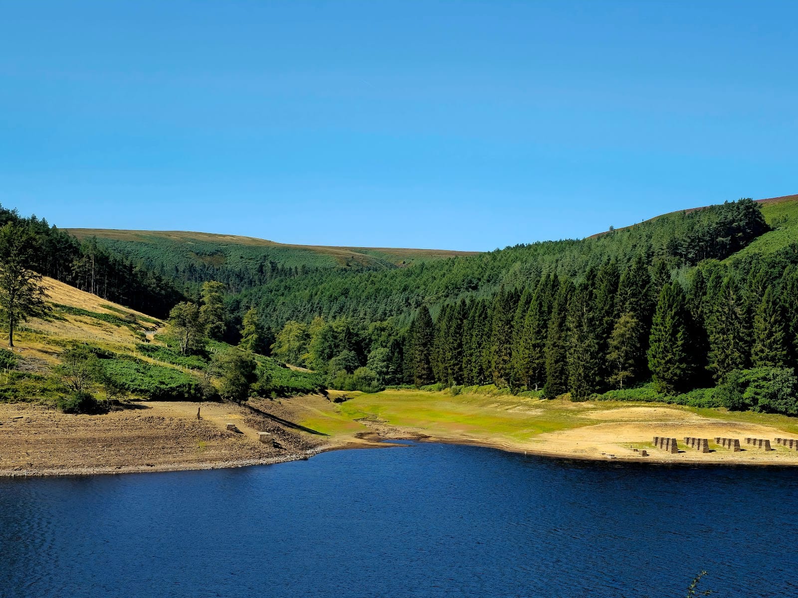 Best Days Out With Kids in the Peak District (2026) — photo