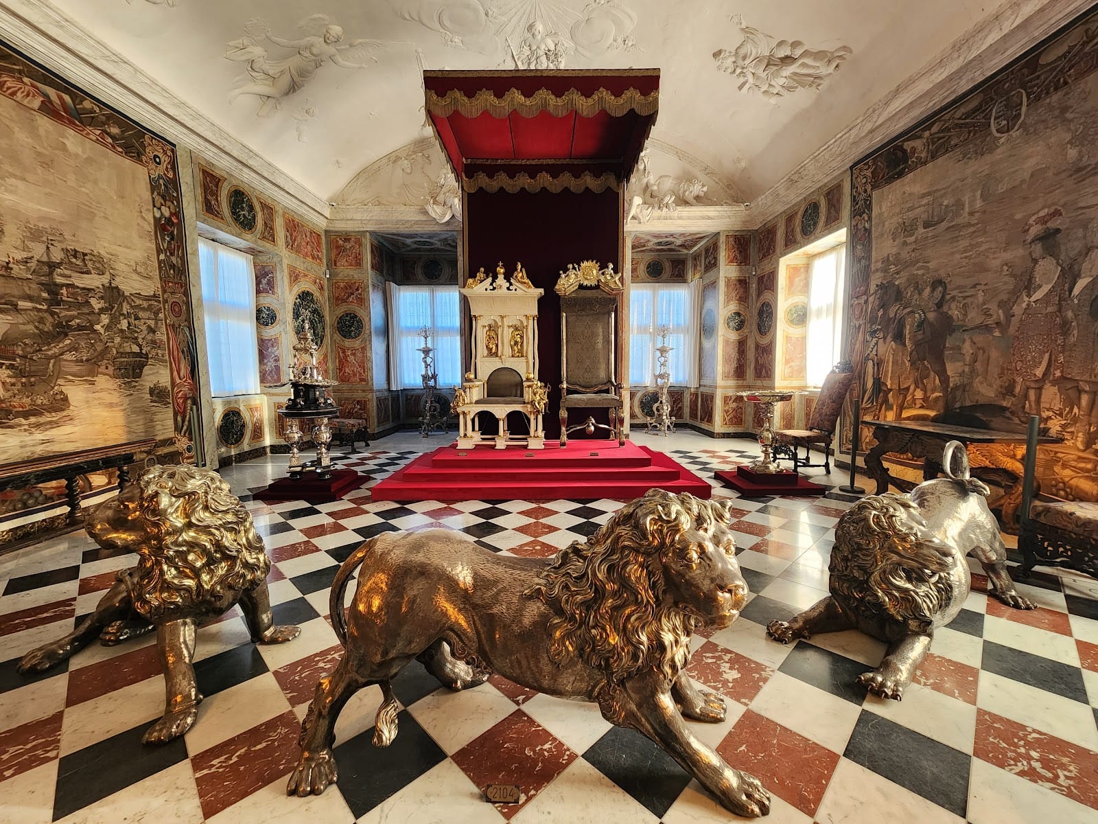 Rosenborg Castle Tickets: Skip-the-Line & Tours — photo