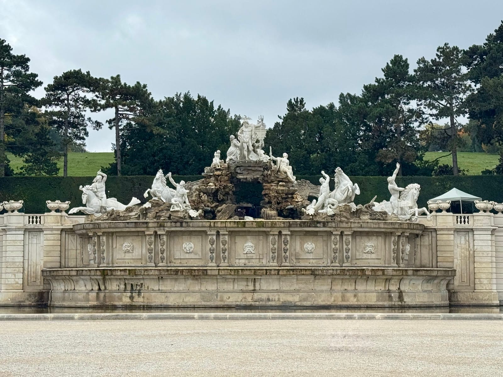 Schönbrunn Palace Tickets: Skip-the-Line & Tours Guide — photo