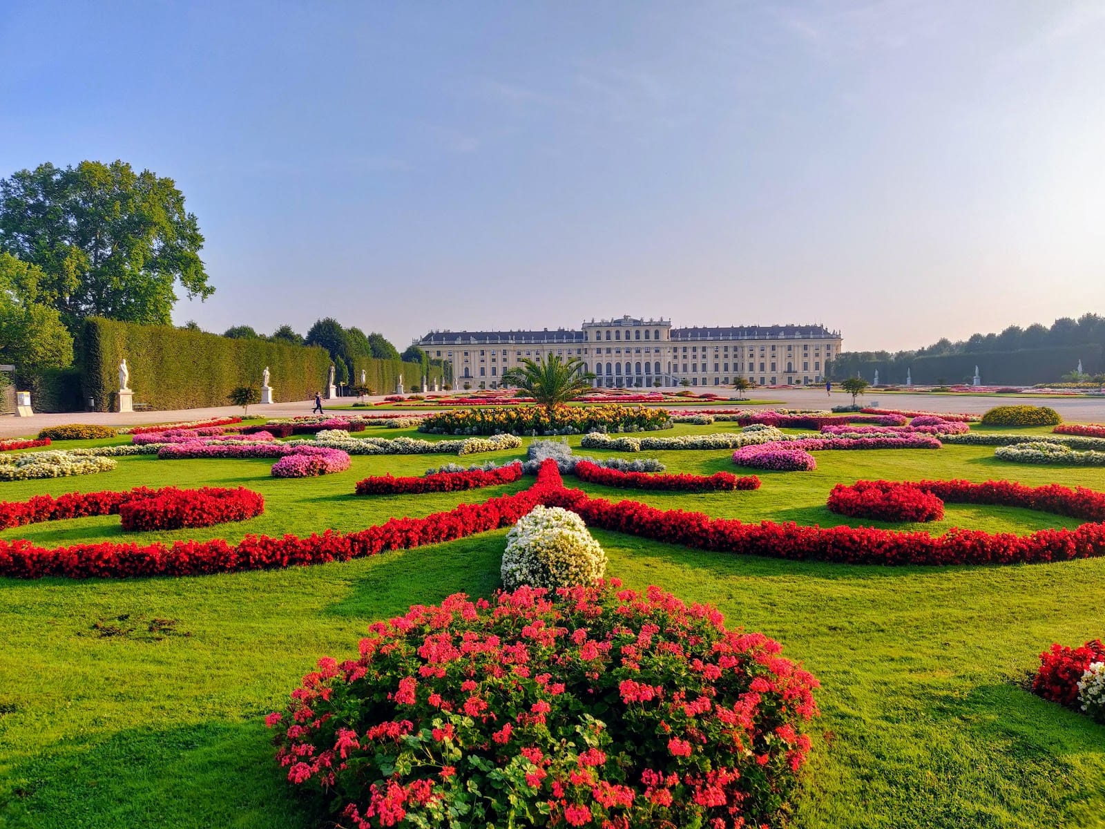 Schönbrunn Palace Tickets: Skip-the-Line & Tours Guide — photo