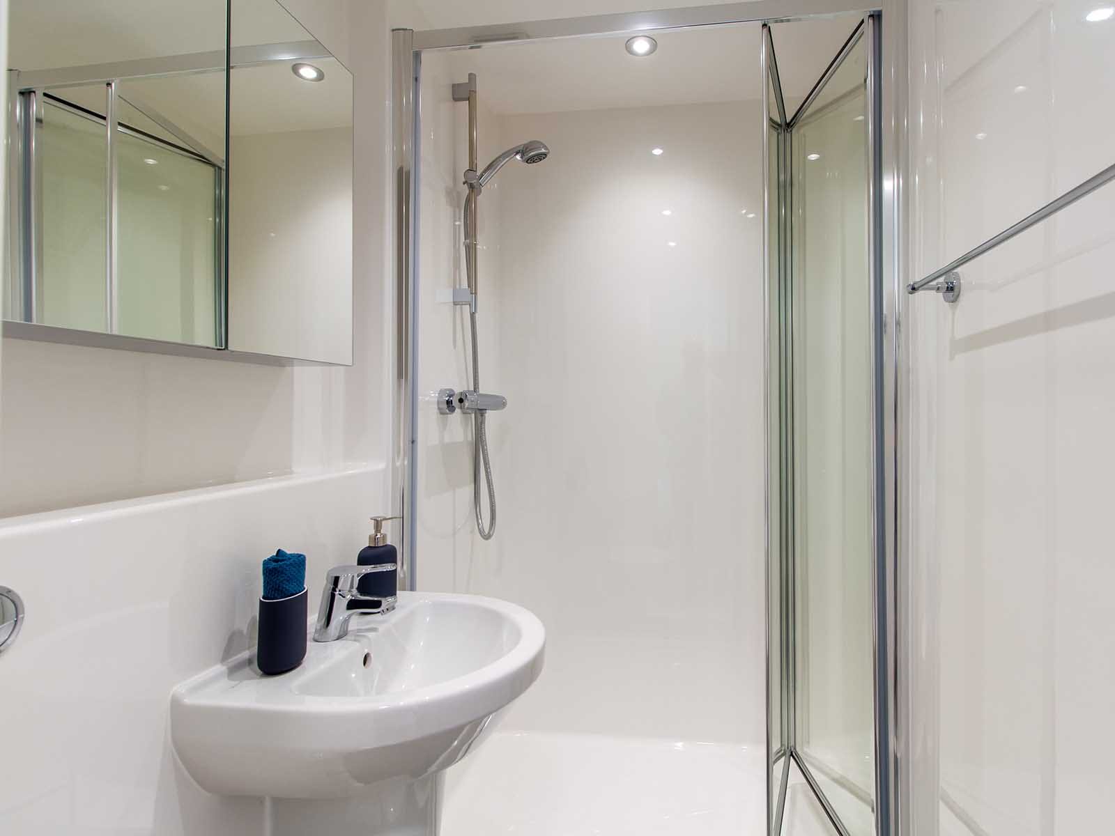 Where to Stay in Bournemouth: Best Areas & Hotels — photo