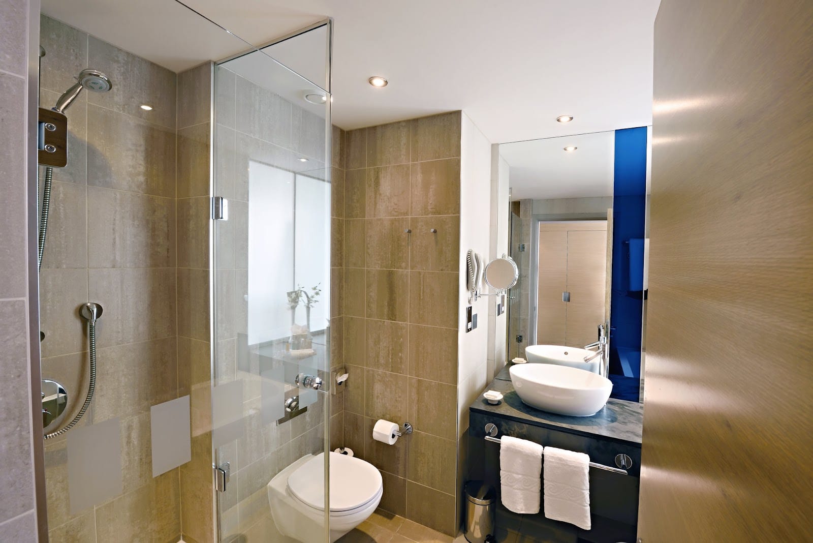Where to Stay in Manchester: Best Areas & Hotels — photo