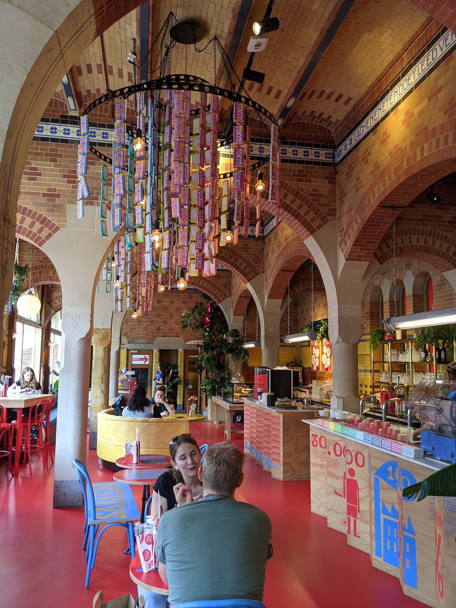 Tony's Chocolonely Super Store Amsterdam: Free to Visit — photo