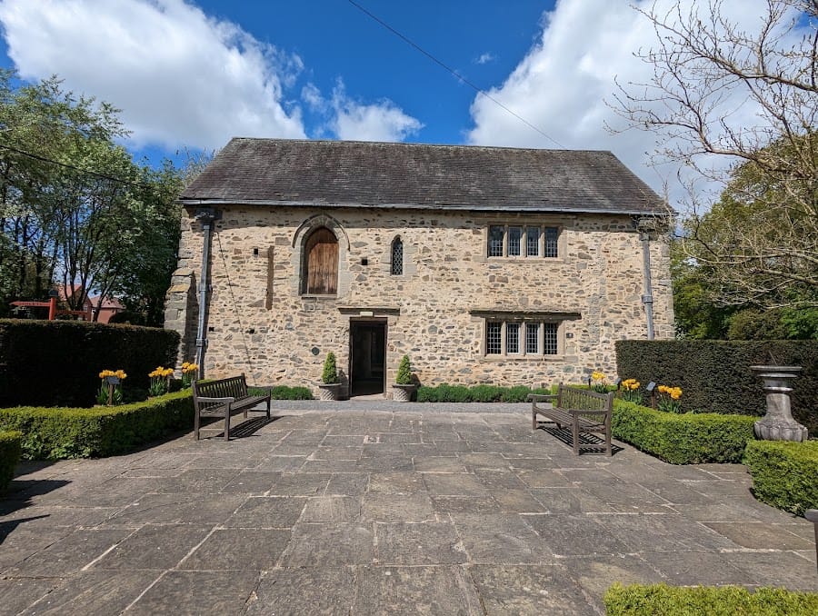 1620s House & Garden at Donington le Heath