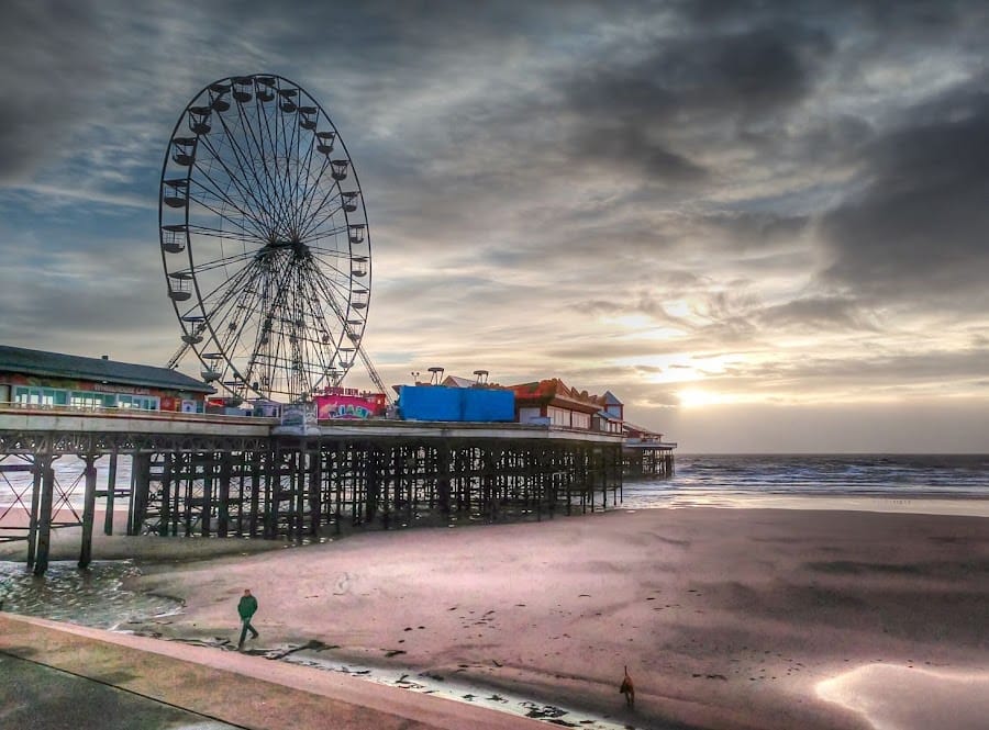 Central Pier