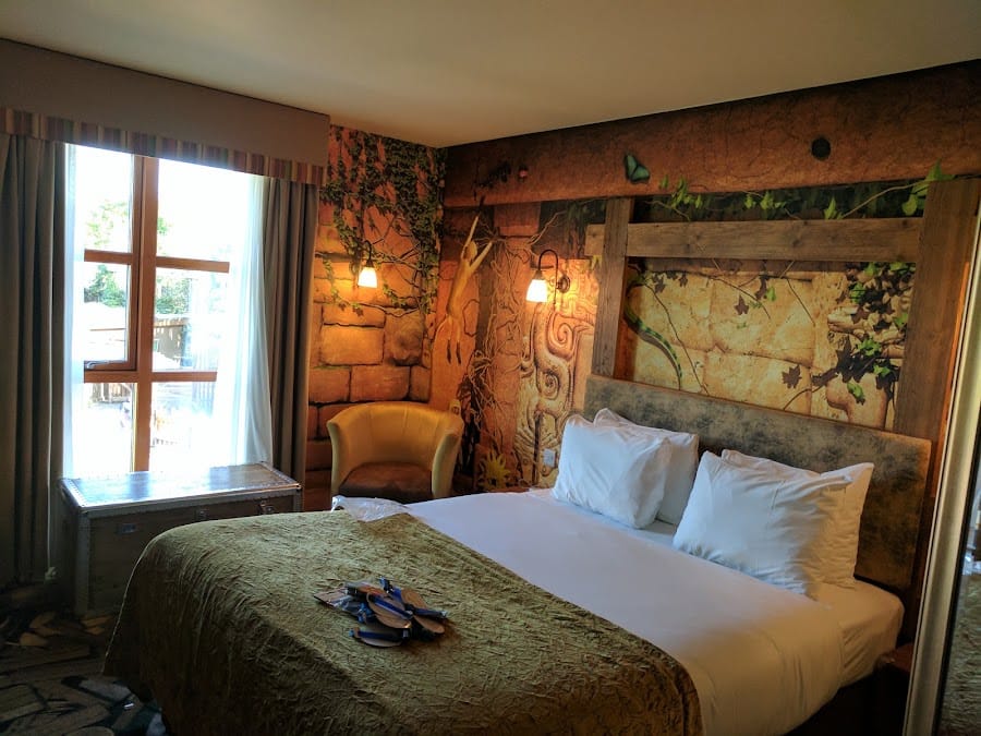 Chessington Azteca Hotel
